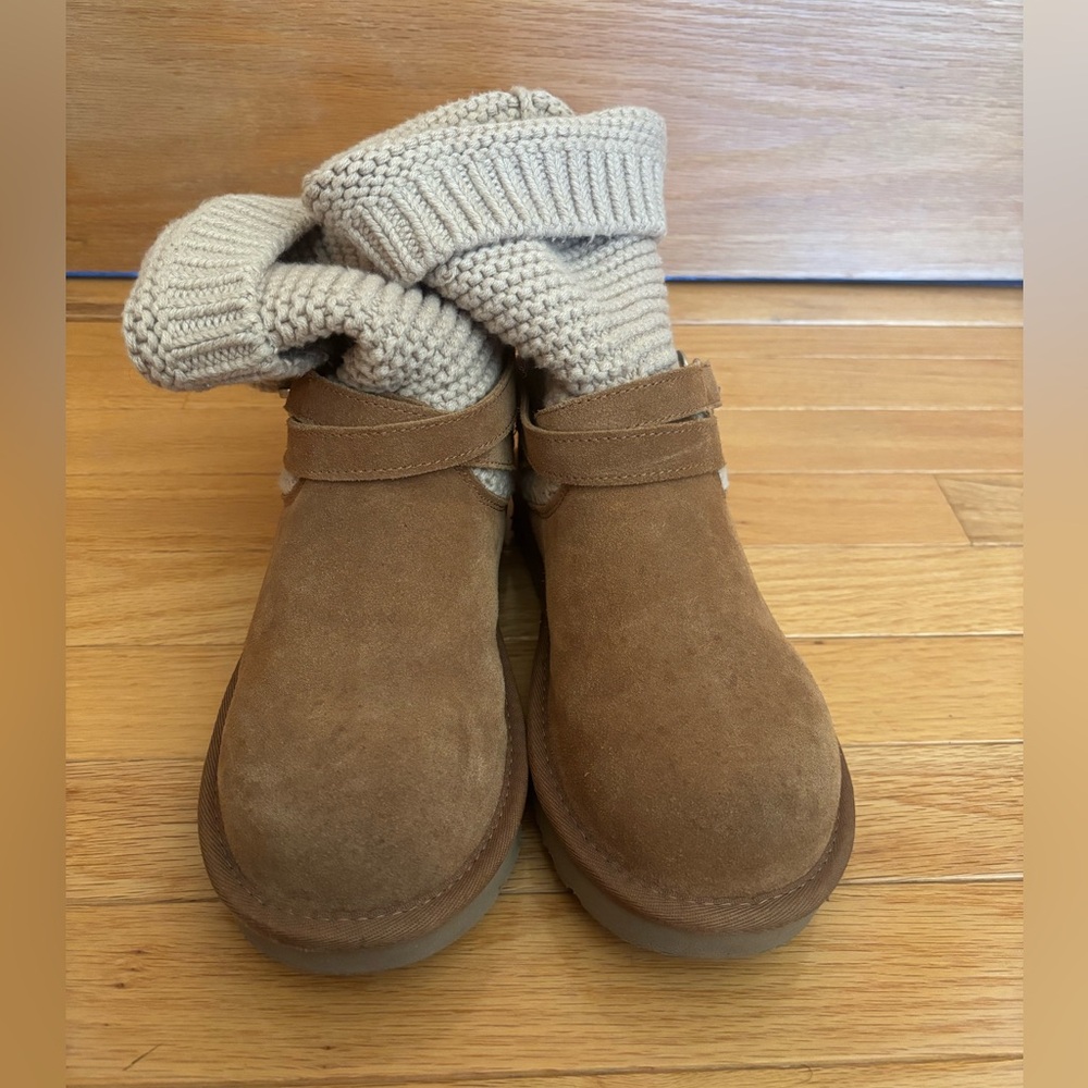 UGG Beige Knit Boots